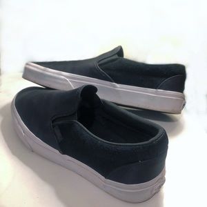 Black Slip On Vans W/ White Sole